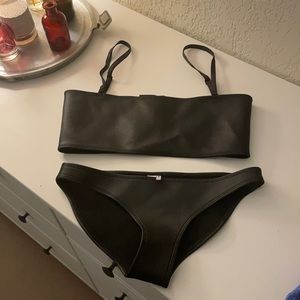 Hoaka black neoprene bikini set